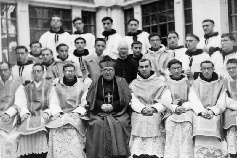 Ordenaciones. 3 jun 49
