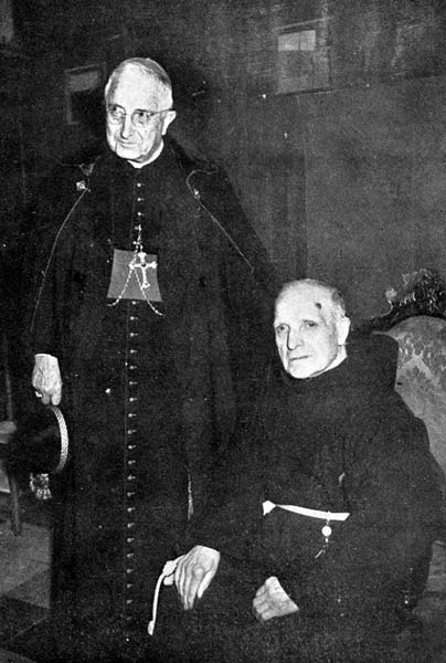 Sr. Arzobispo de Valencia y Fr. Francisco Mateu
